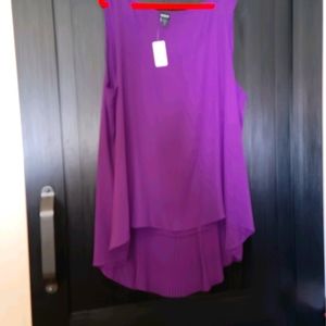 Purple sleeveless tunic